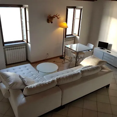 Casa Isola * Орта-Сан-Джулио